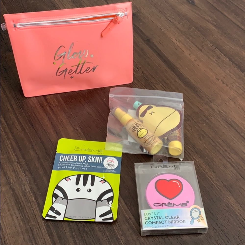 Glow getter beauty bag the creme shop sun bum